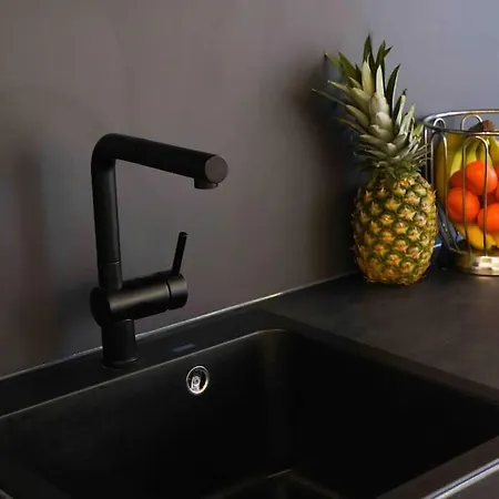 Lägenhet Modern 2br Wrlте ме Vlа Wн'ат'sа'рр Nuмвеr 'x44-74-57-4o-o7-o9' аfтеr Rеquест в00кlng, то соnflrме уоur в00кlng